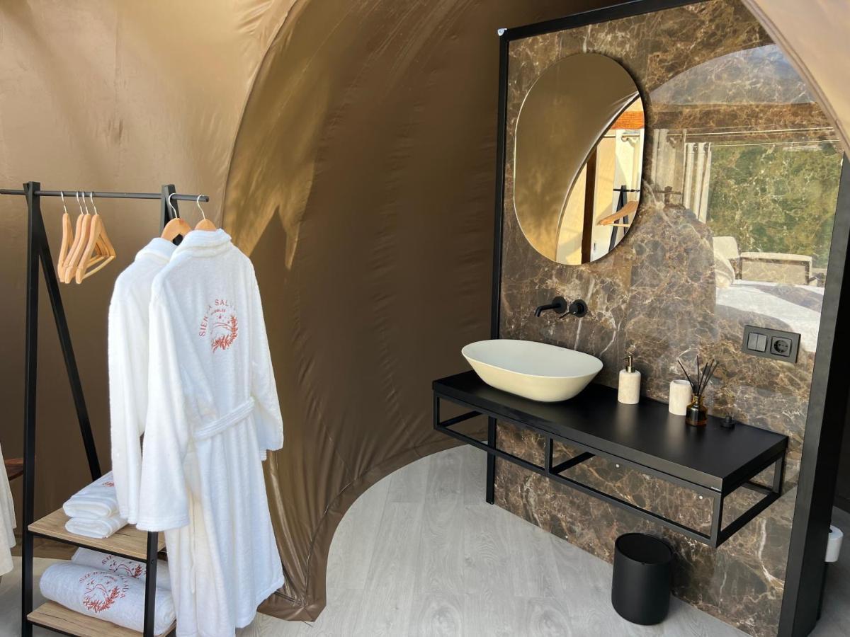 Sierra Salvada Bubbles Guest House Salmanton Екстериор снимка